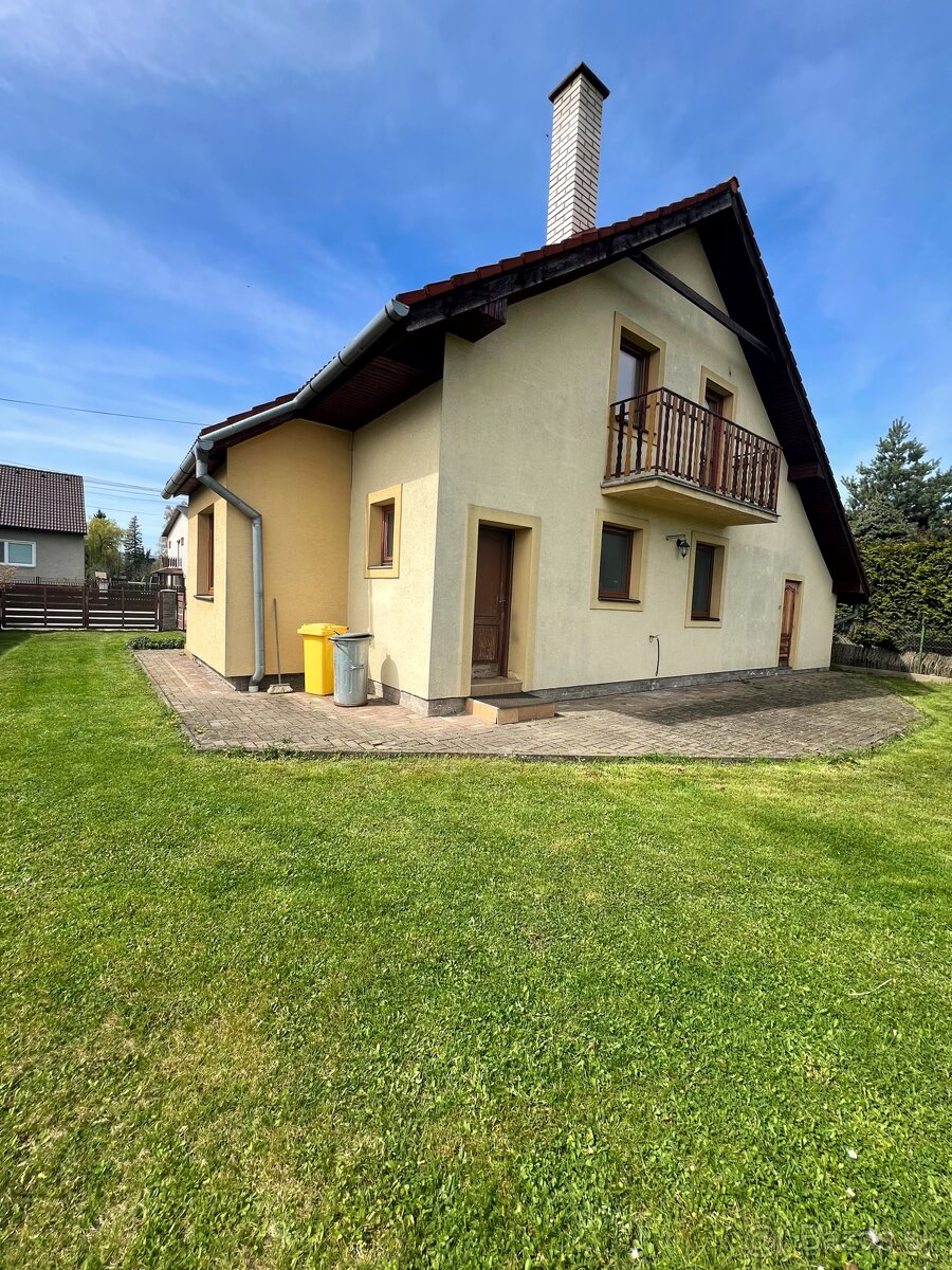 Krásny Rodinný dom Ivachnová - 4