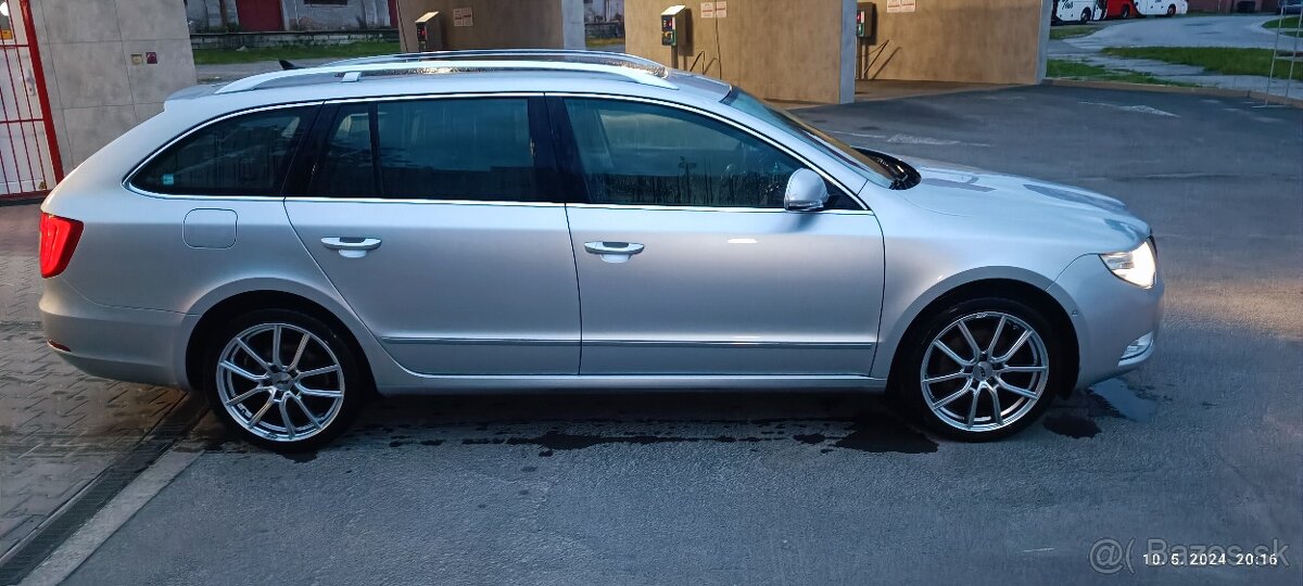 Škoda Superb - 4