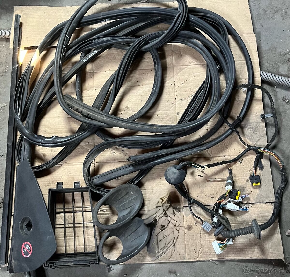 Predam vsetko za 100e Nissan Qashqai - 4