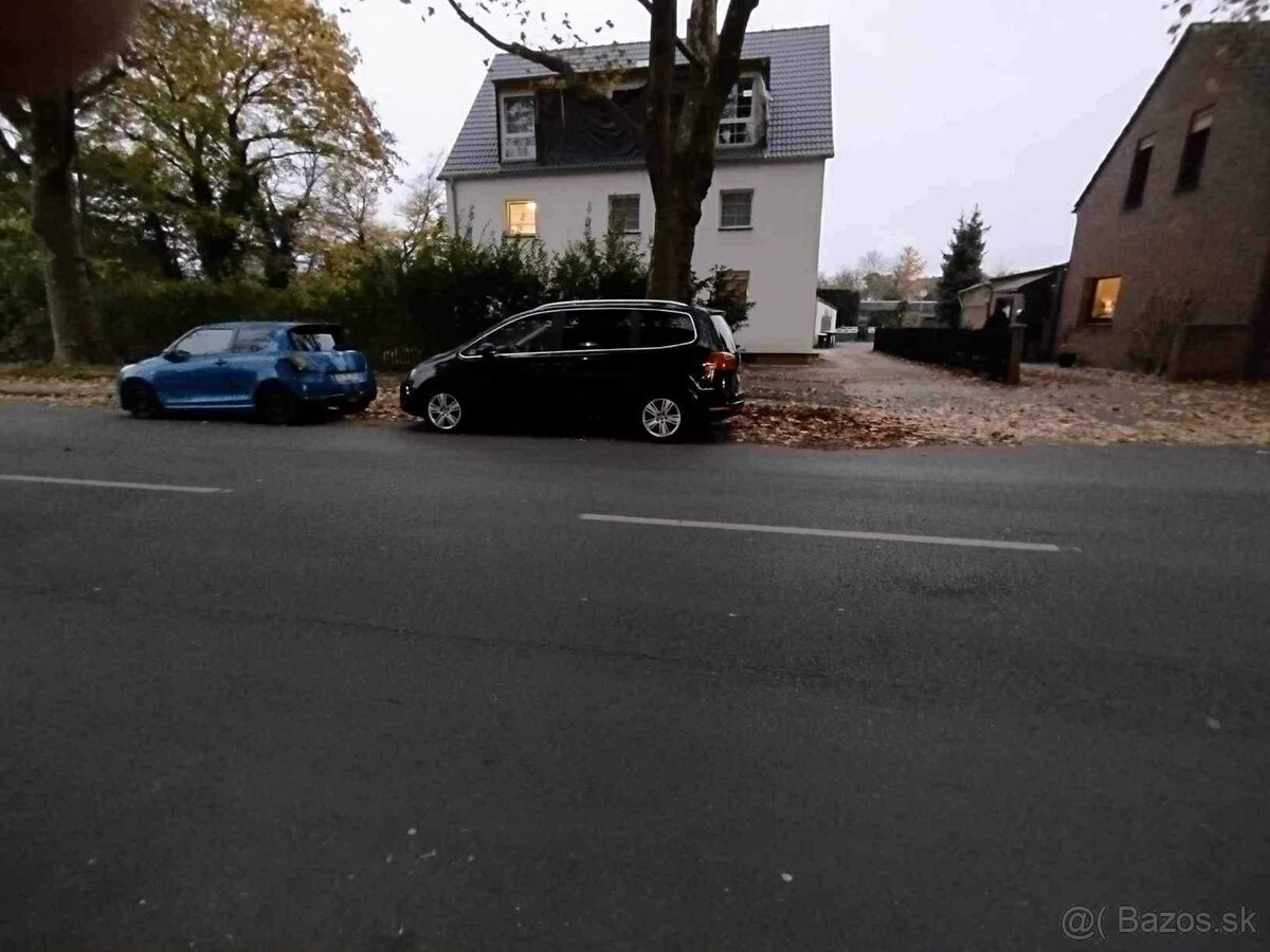 SEAT Alhambra 2.0 TDI (103 kW) - 4