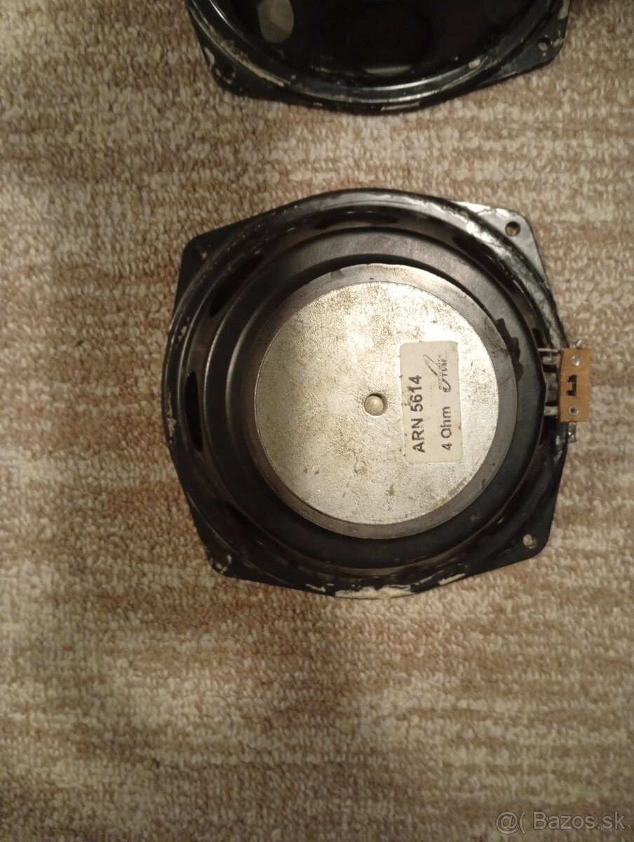Predám basové reproduktory ARN 5614 - 4