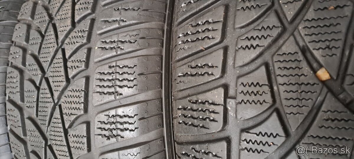 Predám 4ks jazdené zimné 235/50r19-99H Dunlop - 4