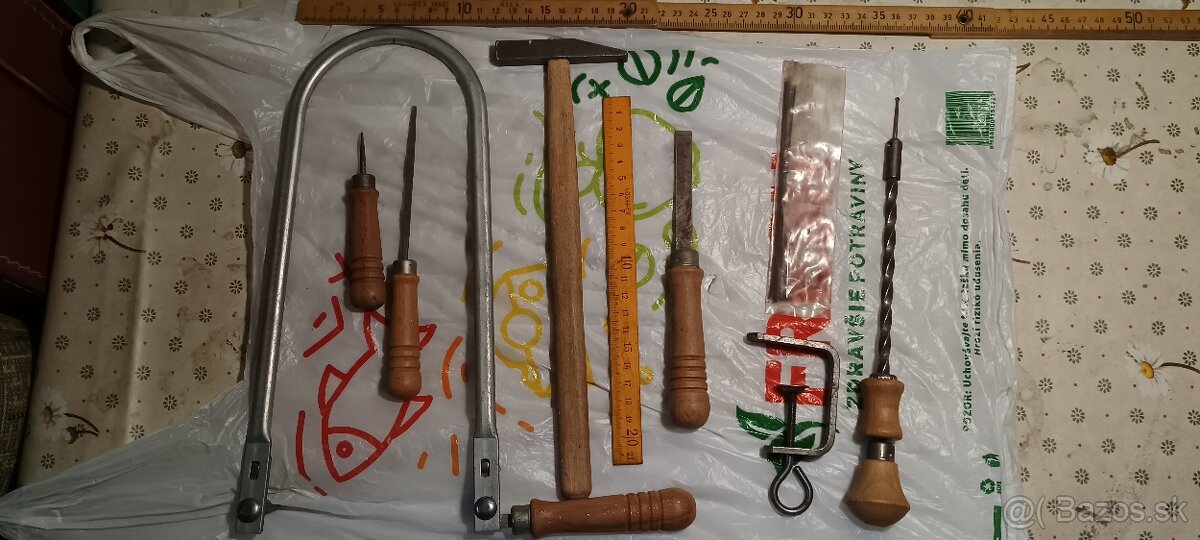 Retro lupienkova pila so sadou na vyrezavanie - 4