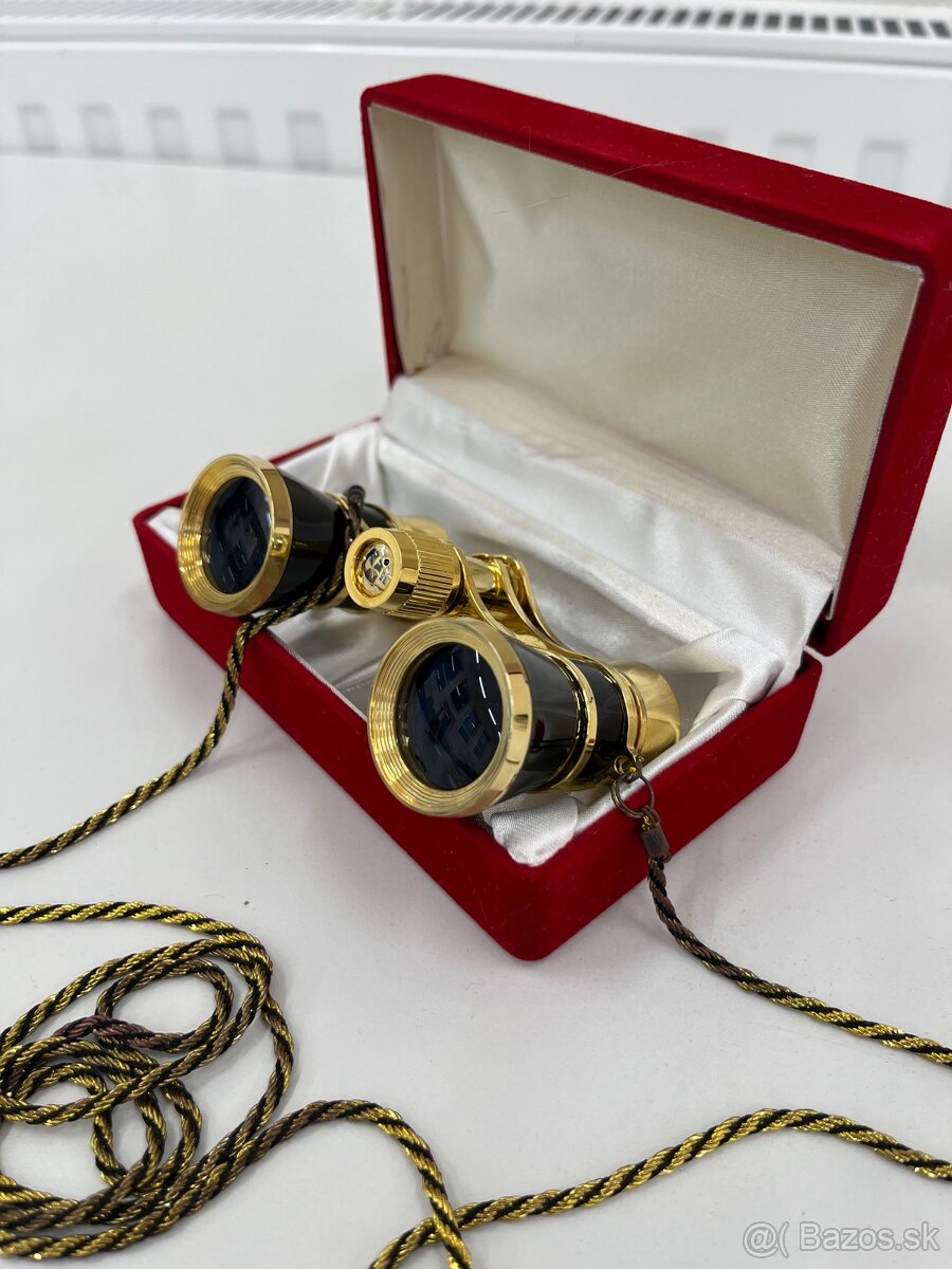 Divadelný dalekohlad - 4