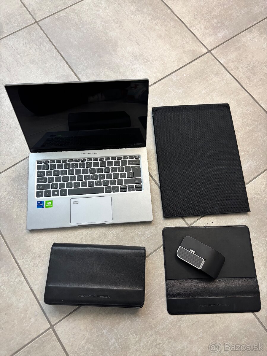 ACER Porsche Design Book RS i7 - 4