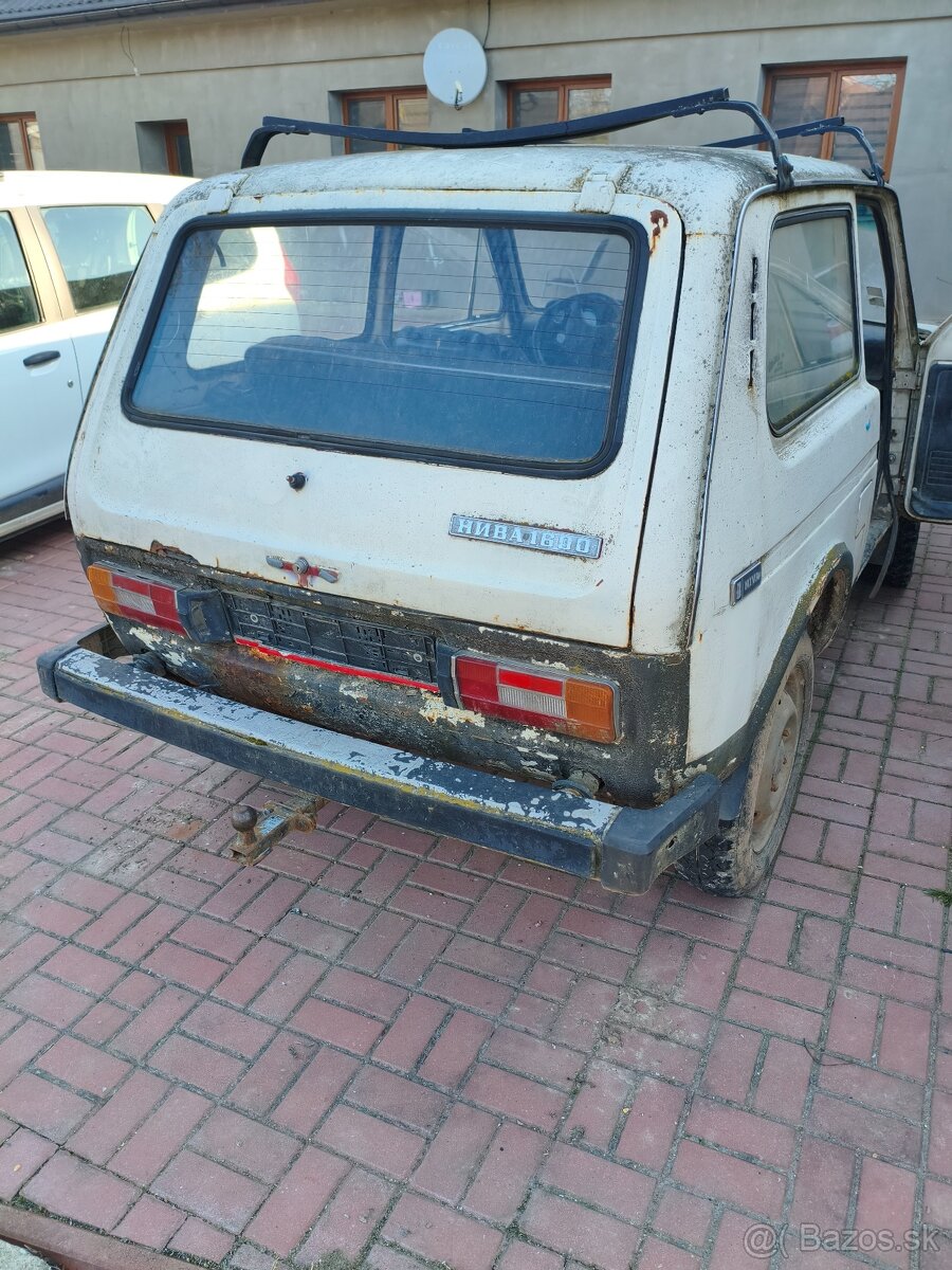 Lada Niva 1.6 - 4