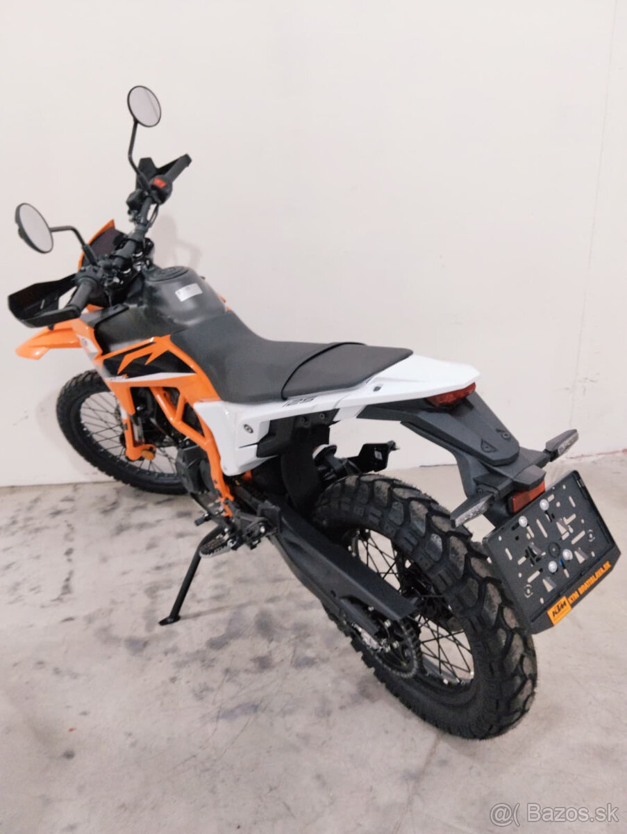 KTM 125 ENDURO R ORANGE 2025 (DEMO odo 100km) - 4