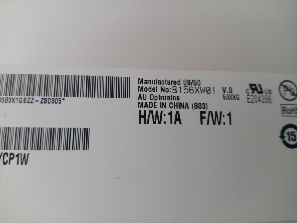 predám 15,6 palcový display (displej) , CCFL 30 pin - 4