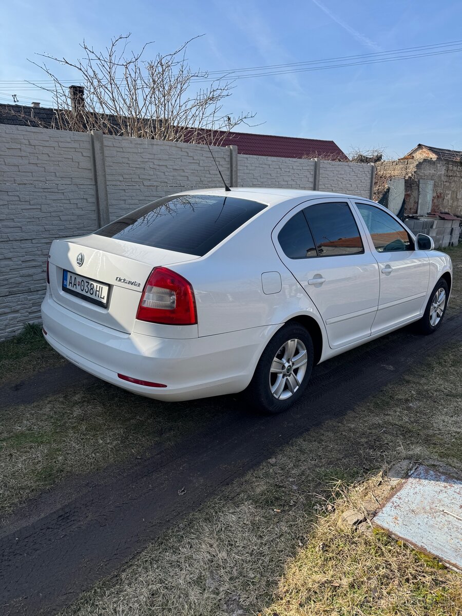Škoda Octavia 1.6tdi - 4