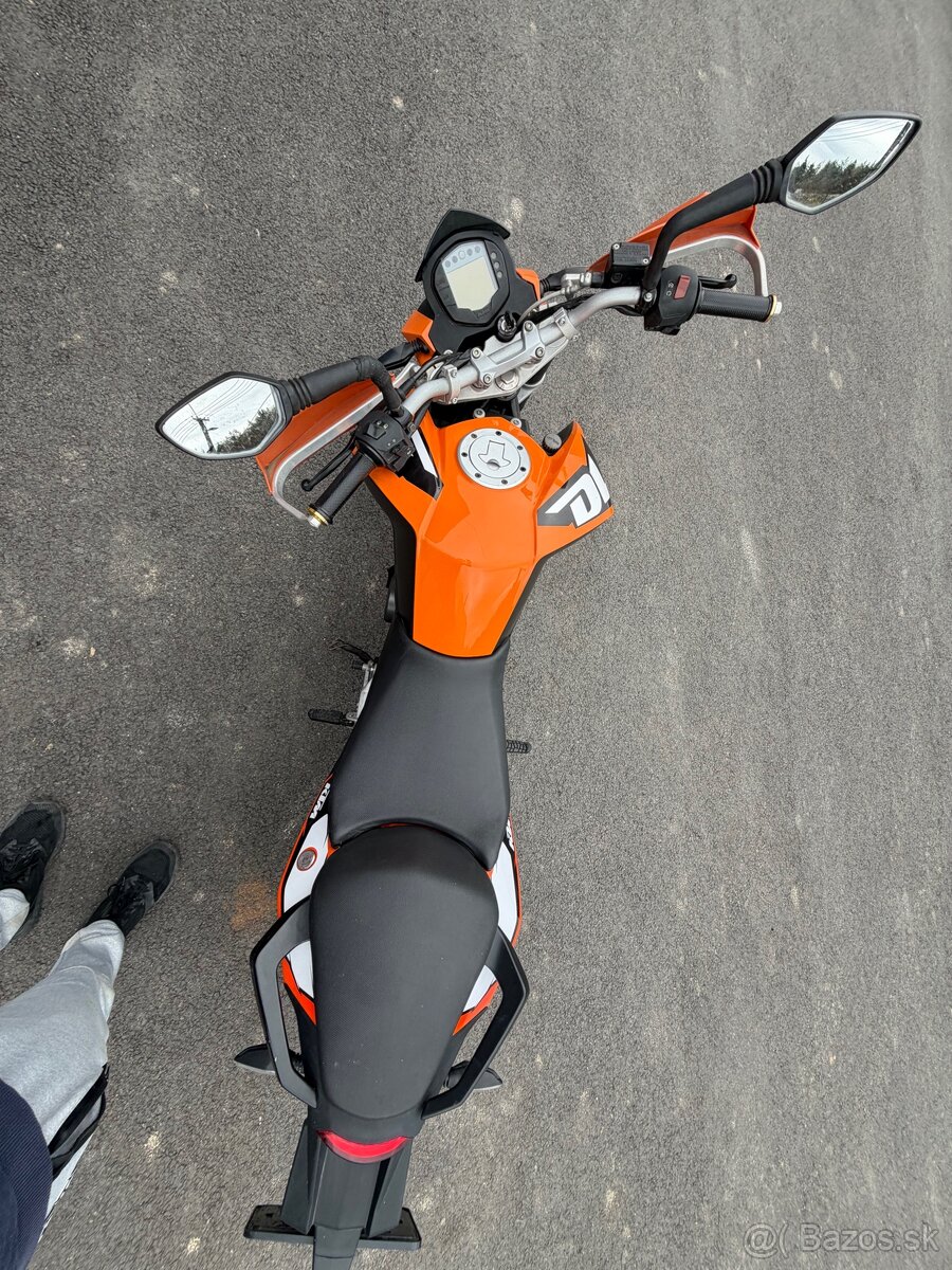 Ktm duke 125 a1 - 4