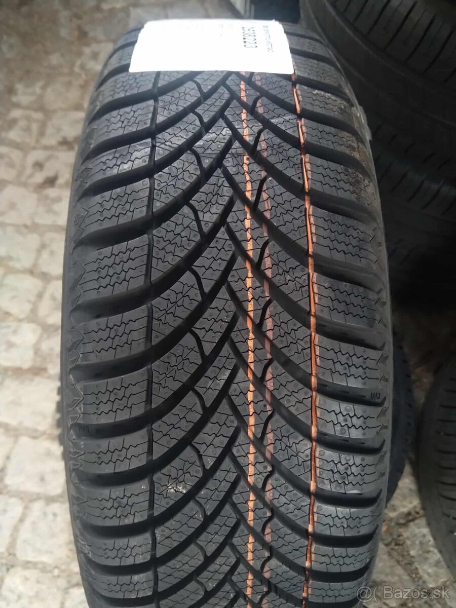 FORD R 15 + TPMS + zimné 185/60 15. - 4