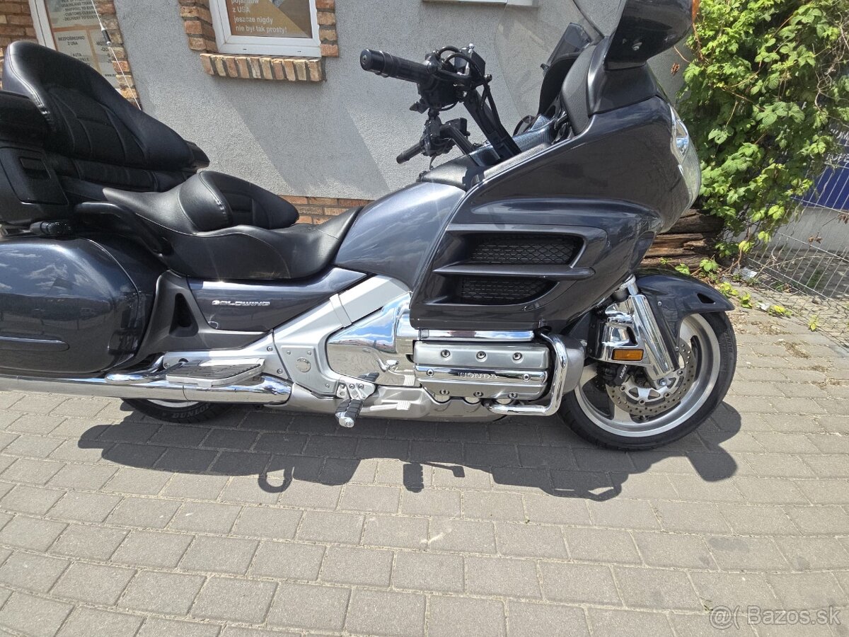 Honda GL1800,Limited - 4