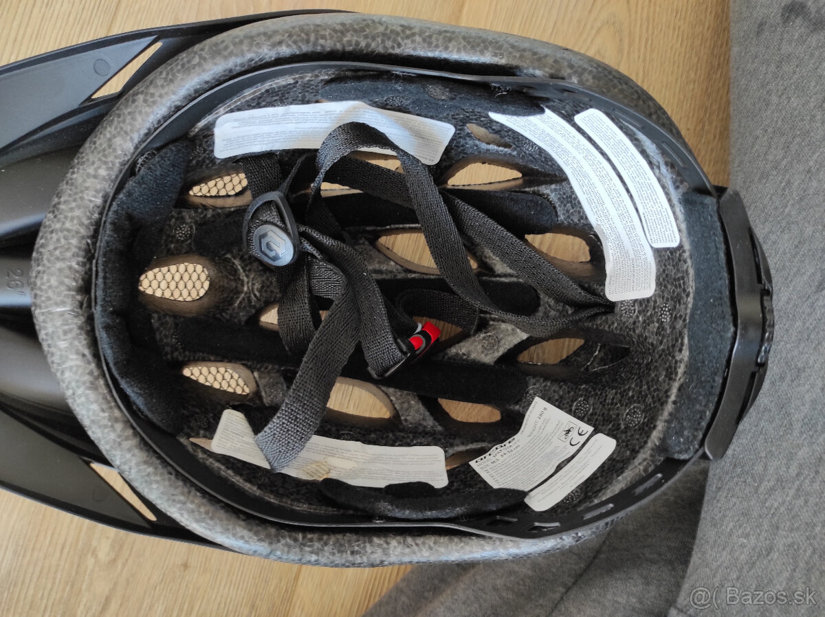 Prilba na bicykel - cierna. Ako nova. - 4