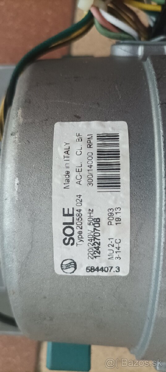 Motor SOLE z práčky AEG - 4