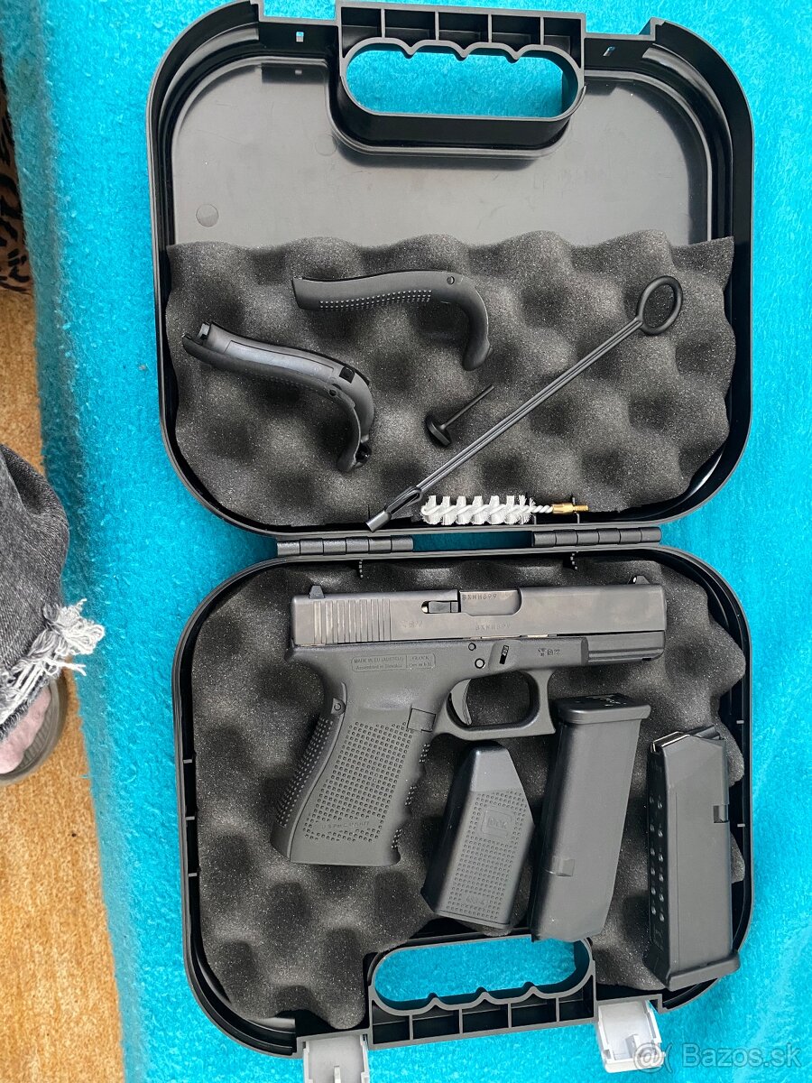 Glock 19 - 4