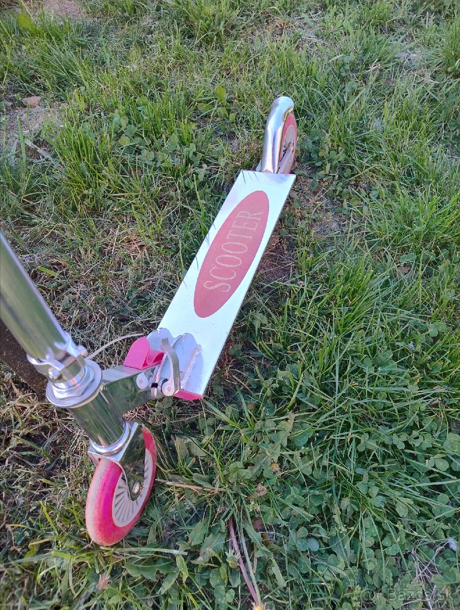 3x kolobežka, všetko za 20€ - 4