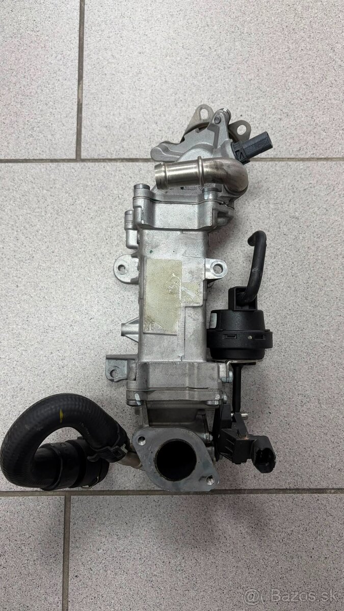 Land Rover Discovery 2.0. EGR K4D3-9F464-CB - 4