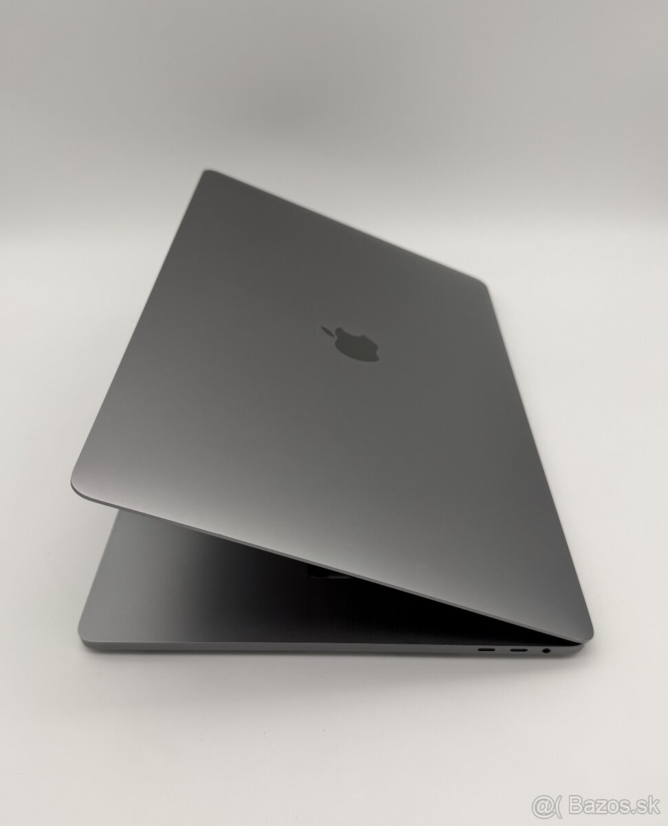MacBook Pro 16" 2019 CTO i9 / 32GB / 1TB + ZÁRUKA - 4