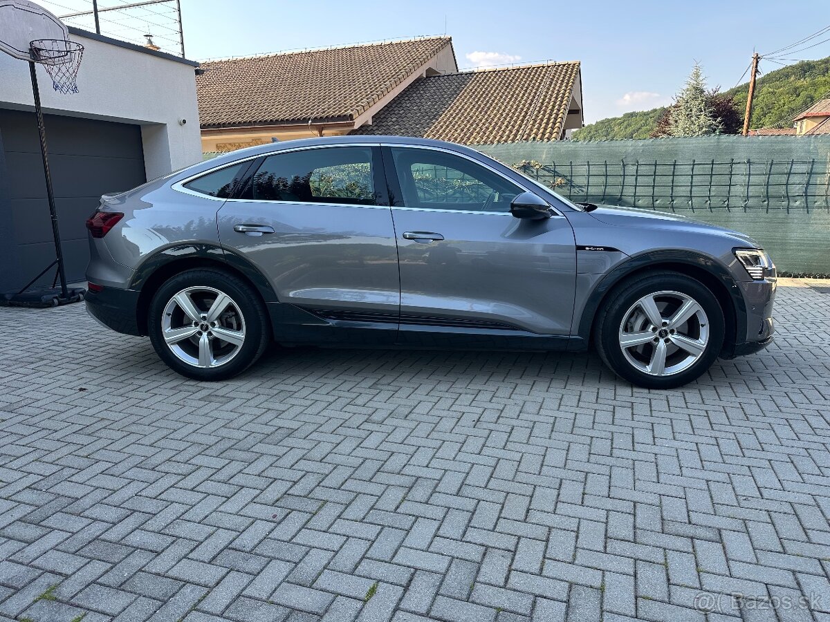 Audi E-tron 55 quattro S line - 4