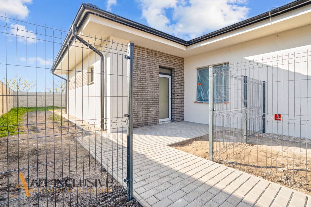 ALL INCLUSIVE l NA PREDAJ RODINNÝ DVOJDOM - NOVOSTAVBA , ČEC - 4