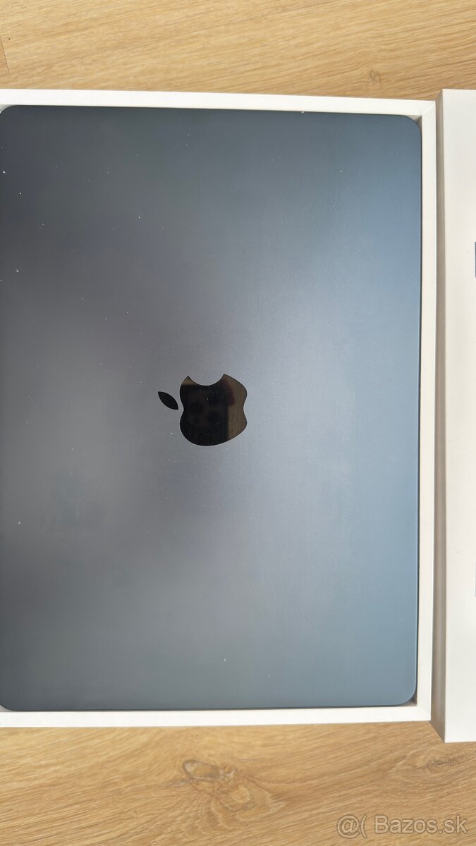 Macbook Air M4 13.6inch 24GB RAM | 512GB - 4