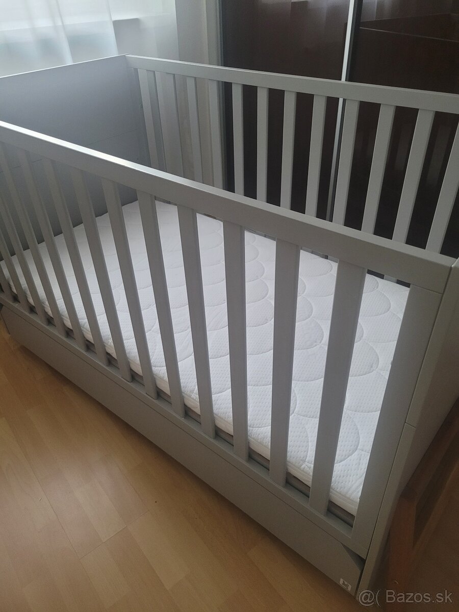 Postielka a komoda Bellamy Lotta sivá - 4