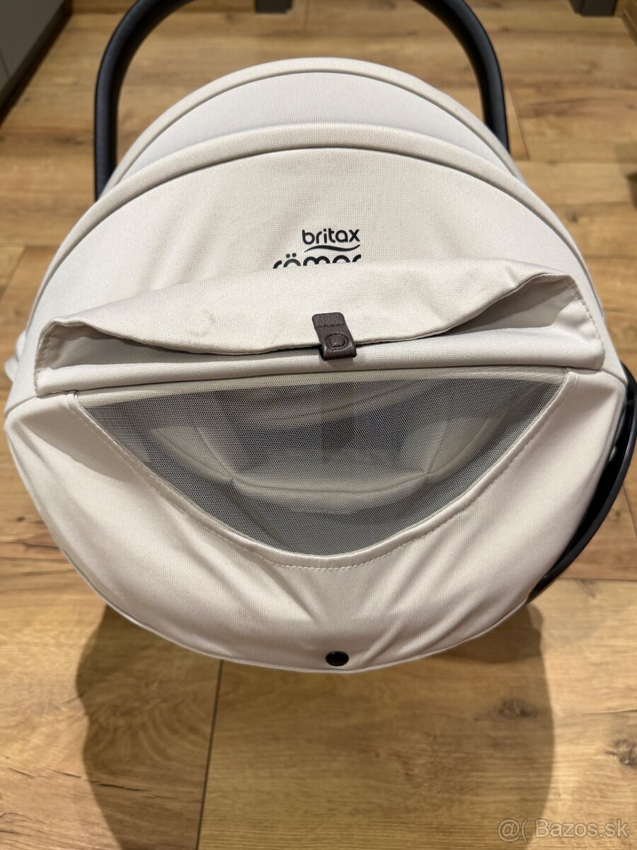 Autosedačka Romer Britax 5Z + základňa - 4