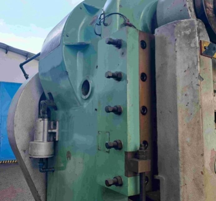 Rok výroby 1960, excentrický lis LE 160 - 4