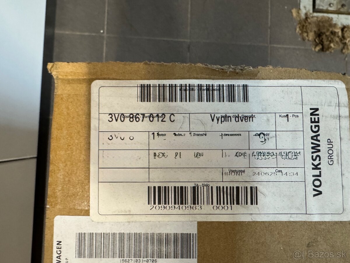 Nový Tapacír Superb 3 Facelift Canton Alcantara - 4