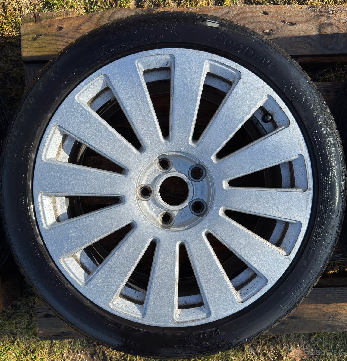 Letné kolesá Audi 225/45 r18 - 4