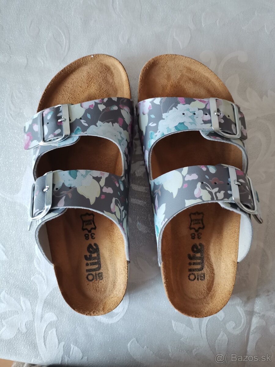 Pohodlné šľapky - 4