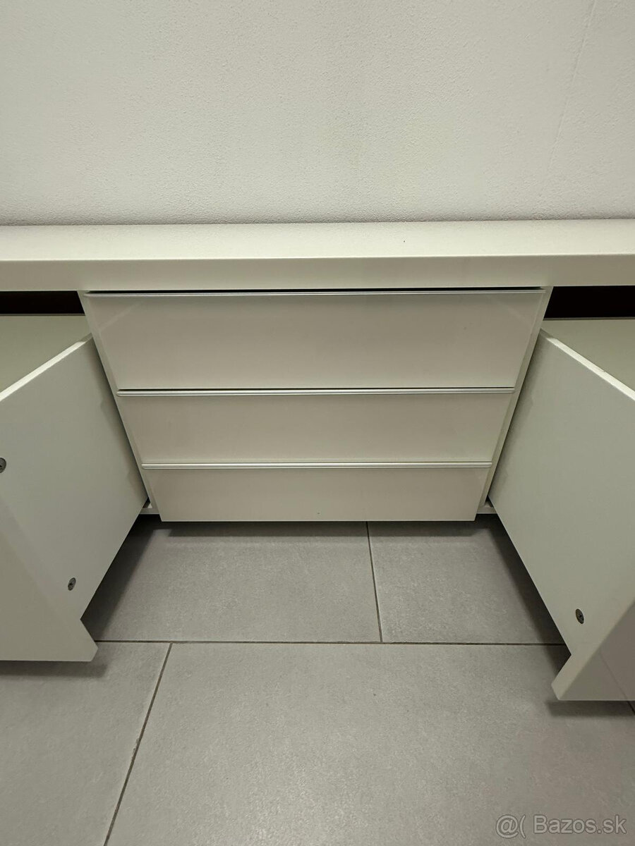 Komoda / Skrinka pod TV - IKEA BESTA - 4