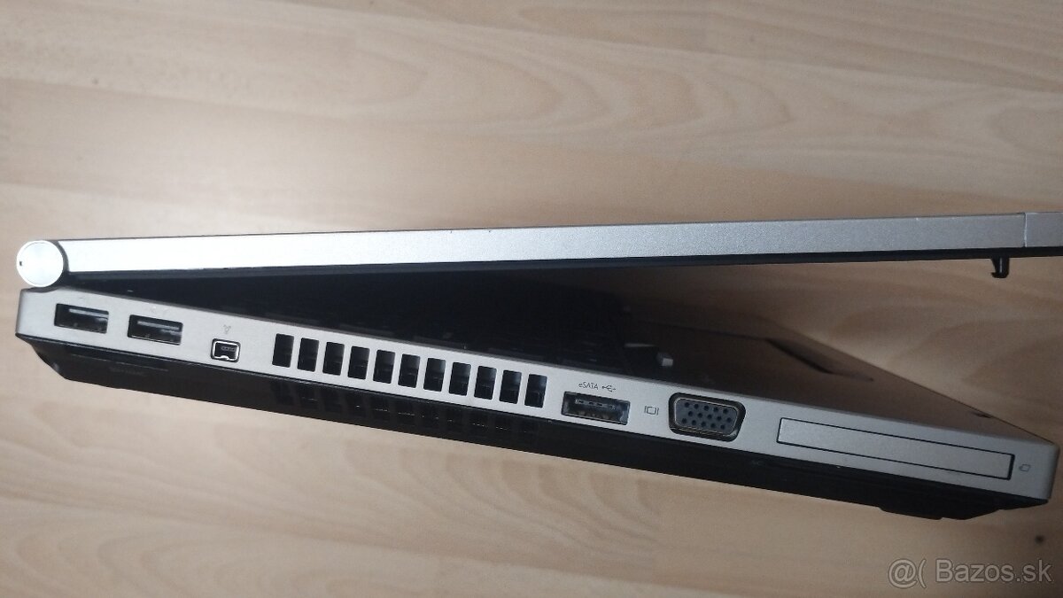 Predám notebook HP EliteBook 8560P - 4