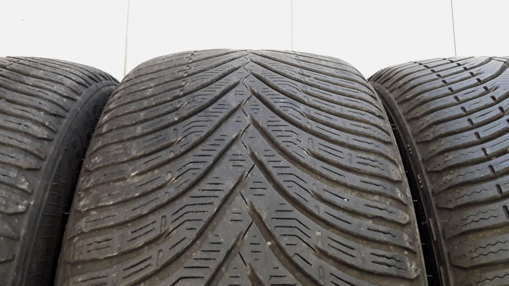 225/45R19 Zimné pneu Kléber Krisalp HP3 - 4
