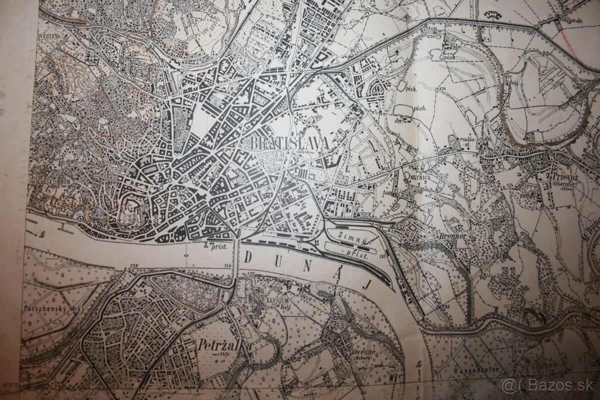 Takmer 100 ročná mapa Bratislavy s okolím - 4