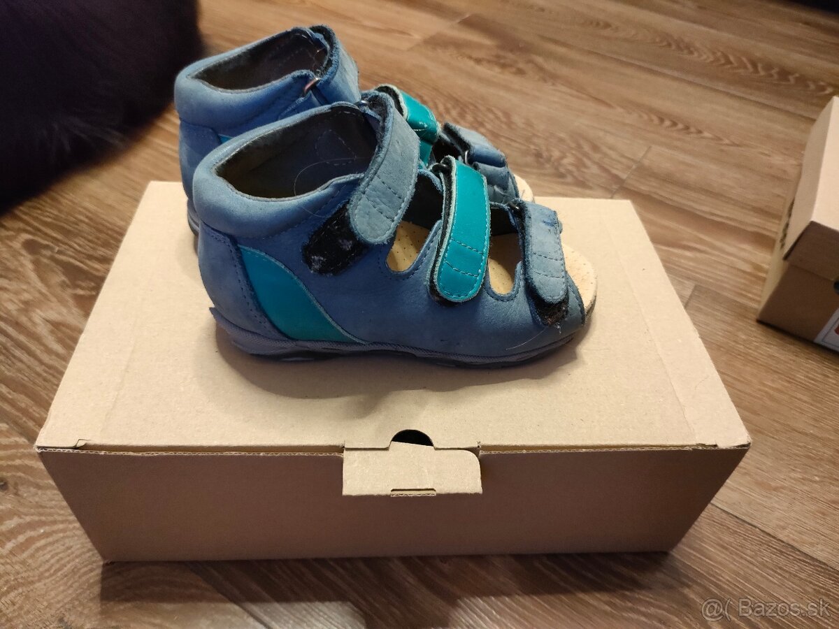 Topánky 27 - 4