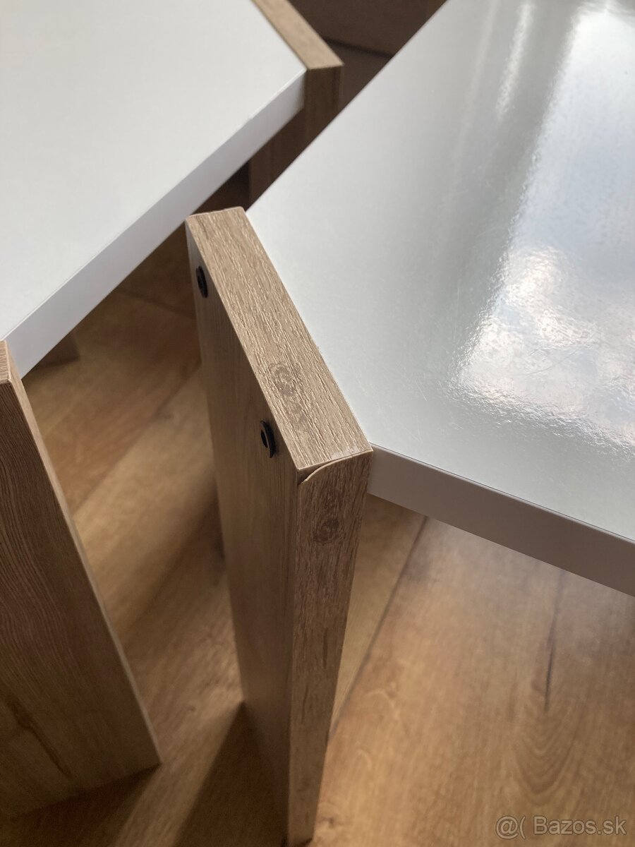 Konferenčný stolík - 4