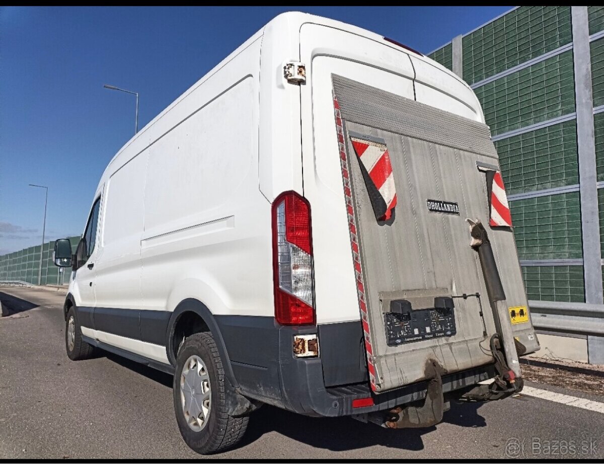 FORD TRANSIT DODÁVKA so zadnym vyklápacím čelom - na predaj - 4