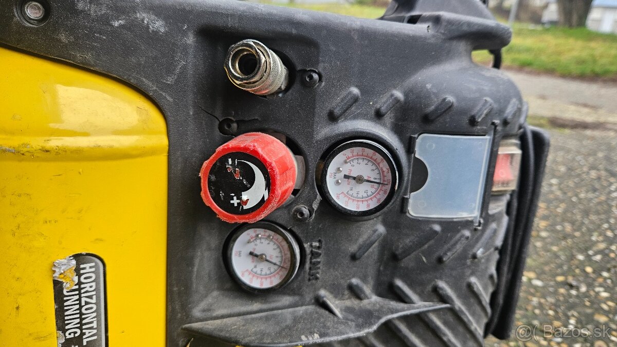 Kompresor Stanley DN 200/10/5 - 4