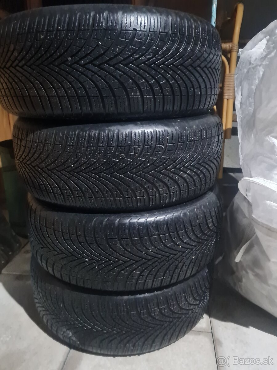 Predam Celoročné pneumatiky - 4