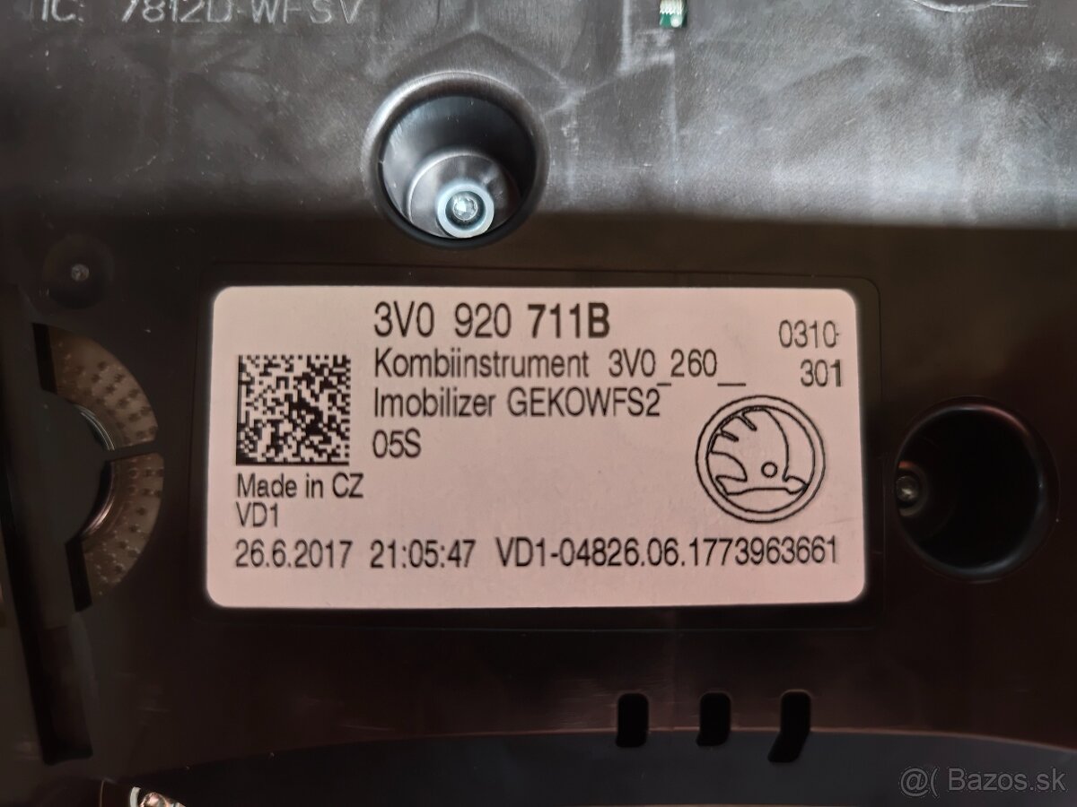 Budíky škoda Superb 3 3V0 920 711 B - 4