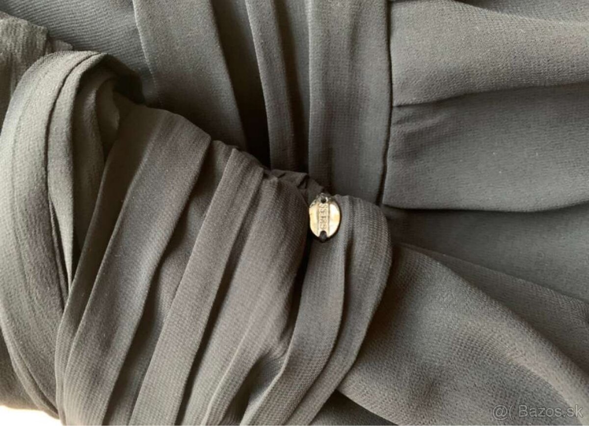 Guess čierne mini šaty - 4