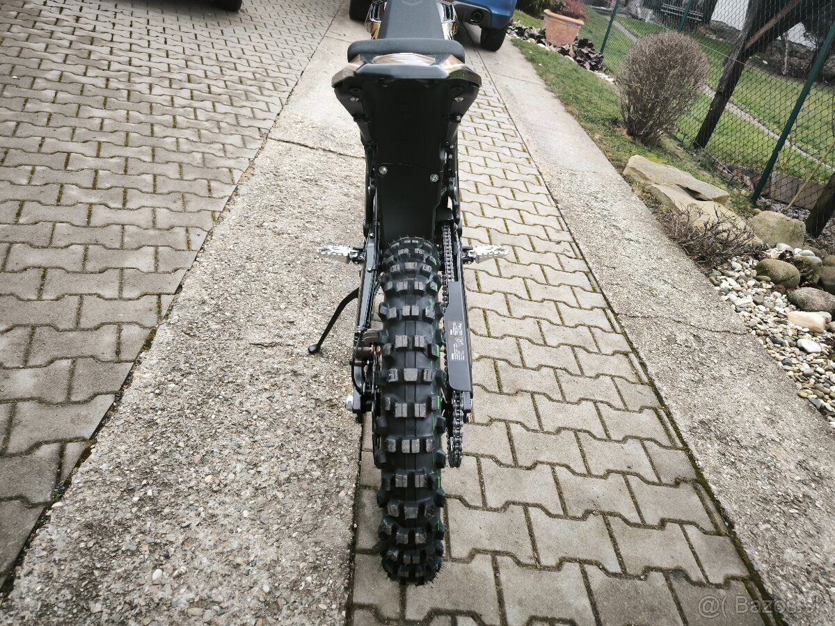 Sur Ron Ultra Bee 21,5 kW NOVÁ - 4