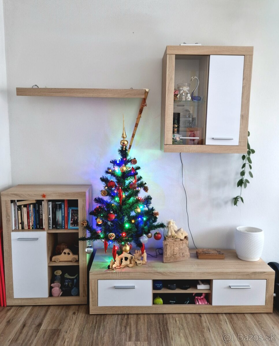 Praktická obývacia stena - 4