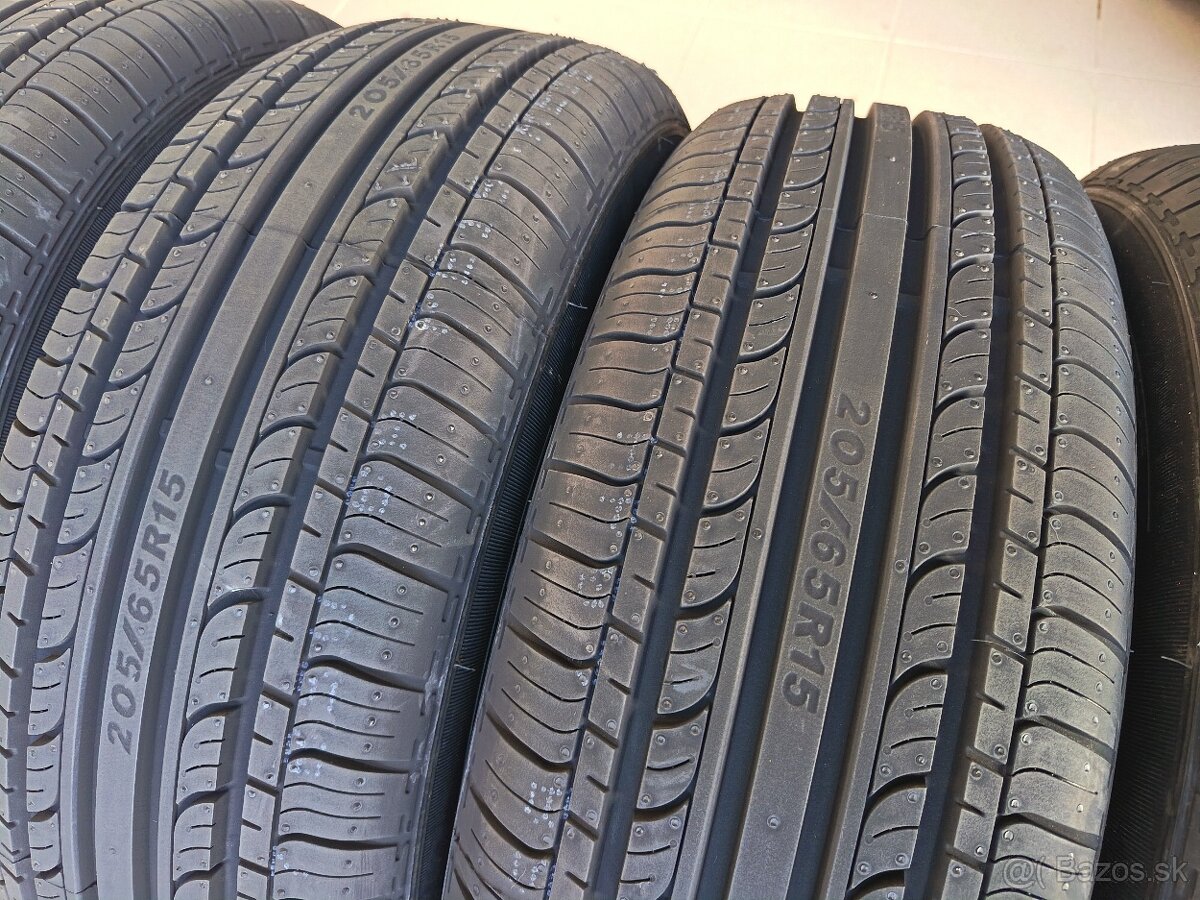 letne pneu 205/65 R15 - 4