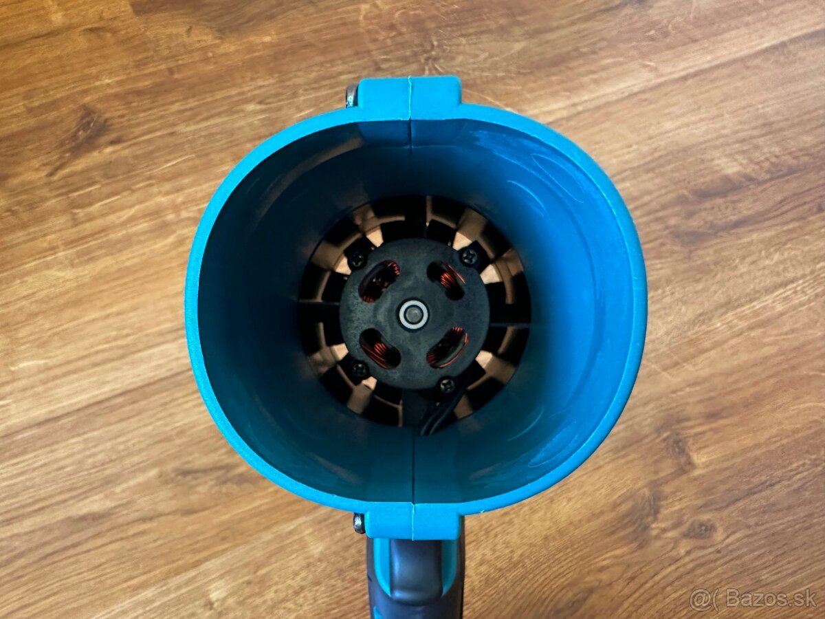 AKU bezuhlíkový TURBO fúkač 2000W / 150 000 ot. / 200 m/s - 4