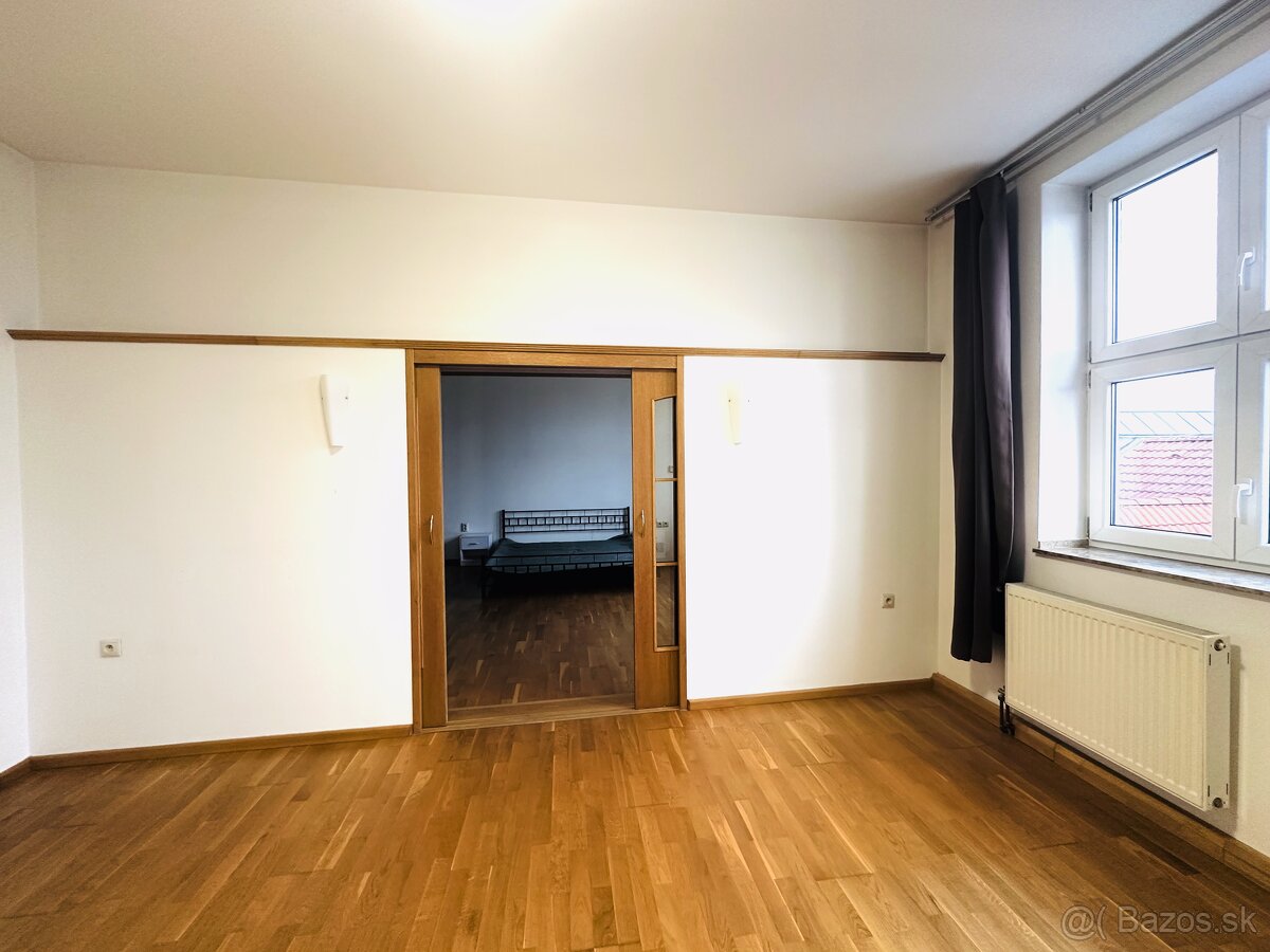 Prenájom priestranného 2-izbového bytu v centre Žiliny. - 4