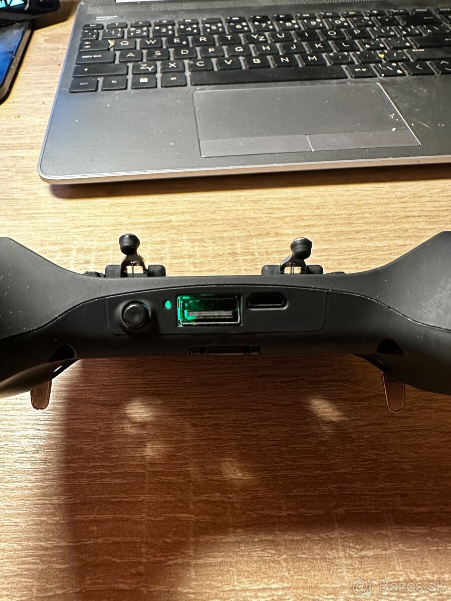 Predam herny ovladac na mobil - 4