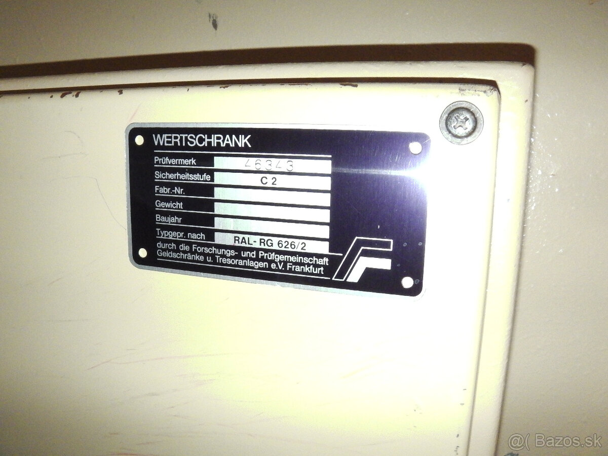 Predám trezor Wertschrank - 4