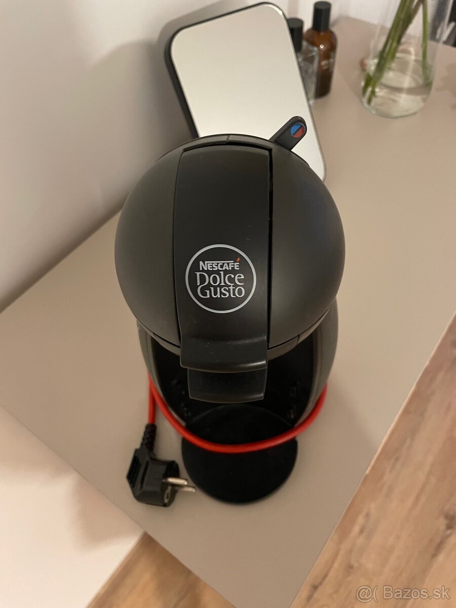 Kapsulový kávovar Nescafé Dolce Gusto - 4
